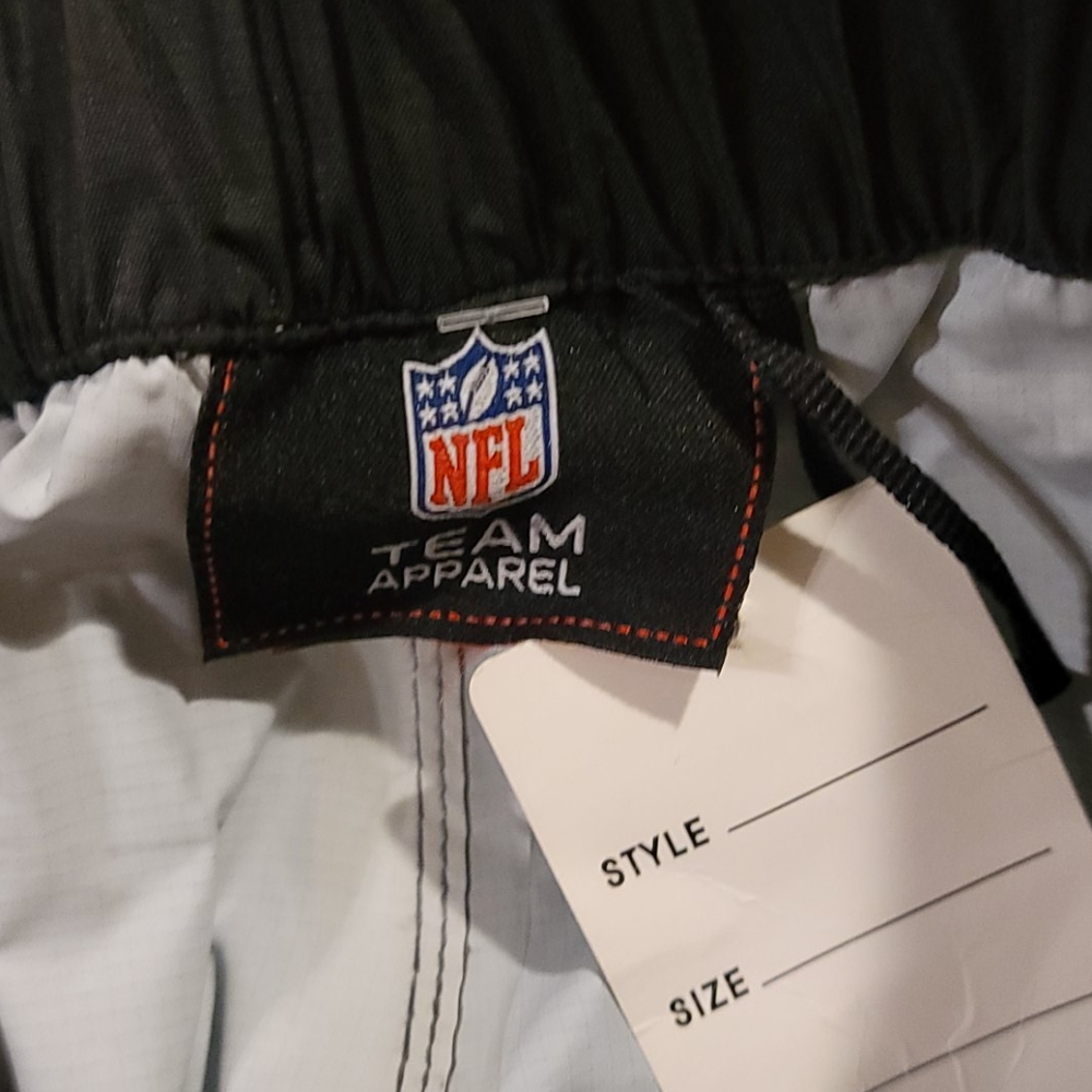 Philadelphia eagles pants - Picture 3 of 7